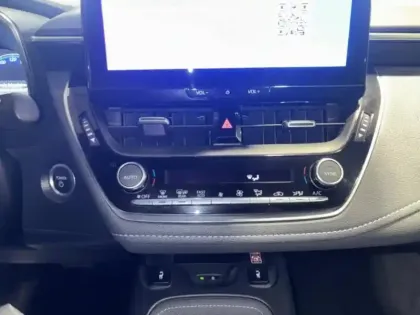 Photo 11 Toyota Corolla  Touring Spt 1.8 140ch Design MY23