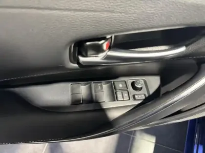 Photo 13 Toyota Corolla  Touring Spt 1.8 140ch Design MY23