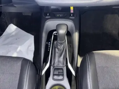 Photo 12 Toyota Corolla  Touring Spt 1.8 140ch Design MY23