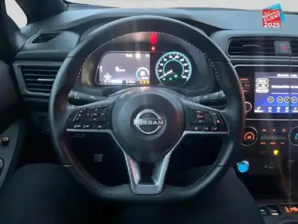 Photo 11 Nissan Leaf  150ch 40kWh Acenta 22