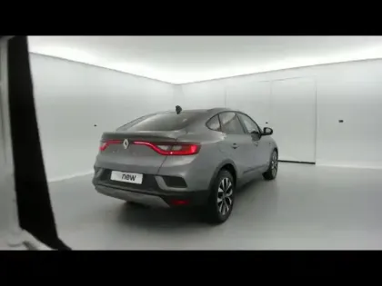 Photo 3 Renault Arkana  1.3 TCe mild hybrid 140ch Evolution EDC -22