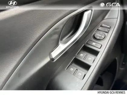 Photo 11 Hyundai I30  SW 1.0 T-GDi 120ch Hybrid 48V Creative DCT-7