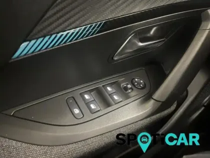 Photo 14 Peugeot 2008  1.2 PureTech 100ch S&S Style