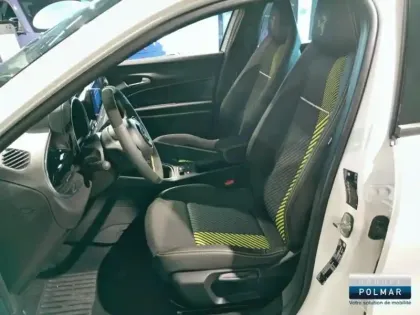 Photo 10 Abarth 600  e 240ch 54kWh Turismo