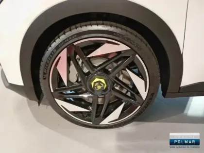 Photo 12 Abarth 600  e 240ch 54kWh Turismo