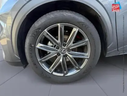 Photo 9 Lexus Lbx  1.5 136ch Elegant 2WD Sieges chauf/cuir Camera