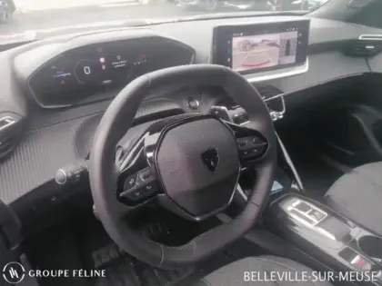 Photo 7 Peugeot 2008  1.2 Hybrid 145ch Allure e-DCS6