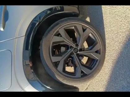 Photo 12 Renault Austral  1.2 E-Tech full hybrid 200ch Iconic esprit Alpine