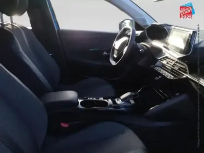 Photo 4 Peugeot 208  e- 136ch Allure