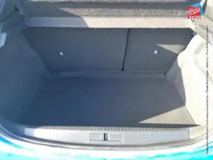 Photo 13 Peugeot 208  e- 136ch Allure