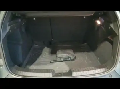 Photo 11 Dacia Duster  1.6 hybrid 140ch Extreme