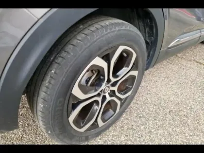 Photo 12 Renault Arkana  1.6 E-Tech hybride 145ch Techno -22