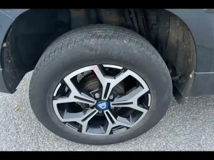 Photo 12 Dacia Duster  1.0 TCe 90ch 15 ans 4x2 - E6U