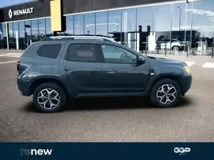 Photo 6 Dacia Duster  1.0 TCe 90ch 15 ans 4x2 - E6U