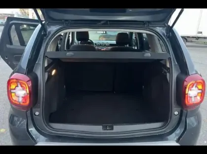 Photo 11 Dacia Duster  1.0 TCe 90ch 15 ans 4x2 - E6U