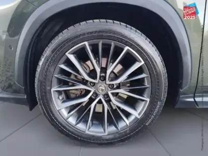 Photo 9 Lexus Nx  450h+ Executive 4WD MY24 Tpano Sieges chauf/ventil/cuir Volant chauf Attelage