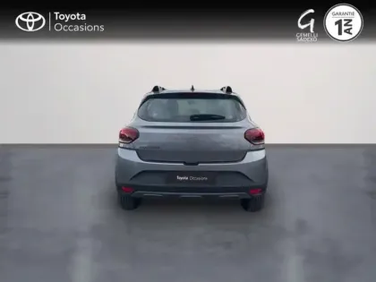 Photo 3 Dacia Sandero  1.0 TCe 110ch Stepway Extreme -24