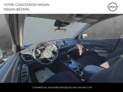 Photo 12 Nissan Qashqai  1.3 Mild Hybrid 140ch Acenta