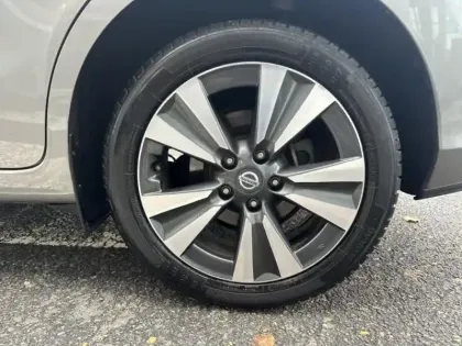 Photo 9 Nissan Pulsar  1.2 DIG-T 115ch N-Connecta Xtronic