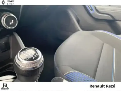 Photo 5 Dacia Duster  1.5 Blue dCi 115ch 15 ans 4x2 E6U