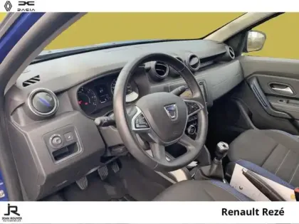 Photo 4 Dacia Duster  1.5 Blue dCi 115ch 15 ans 4x2 E6U