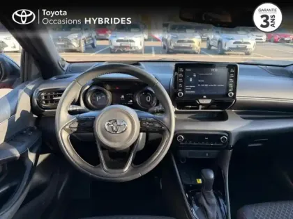 Photo 7 Toyota Yaris  116h Première 5p