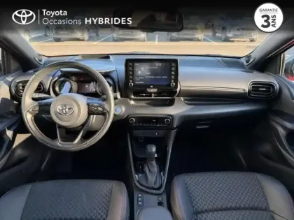 Photo 11 Toyota Yaris  116h Première 5p