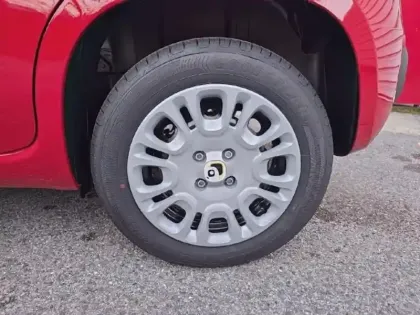 Photo 25 Fiat Panda  Classic 1.0 70ch BSG S&S City