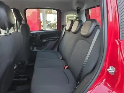 Photo 24 Fiat Panda  Classic 1.0 70ch BSG S&S City