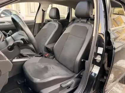 Photo 13 Volkswagen Taigo  1.5 TSI 150ch Style DSG7