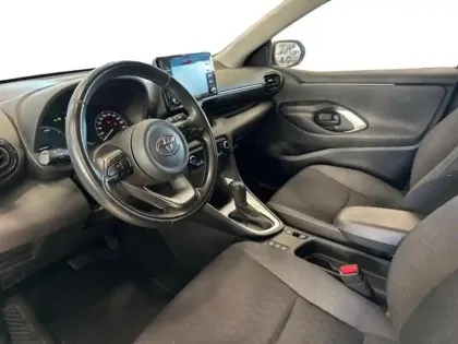 Photo 12 Toyota Yaris  116h Dynamic Business 5p + Programme Beyond Zero Academy MY22