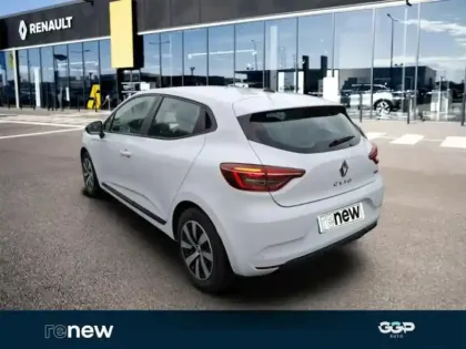 Photo 3 Renault Clio  1.6 E-Tech hybride 145ch Equilibre