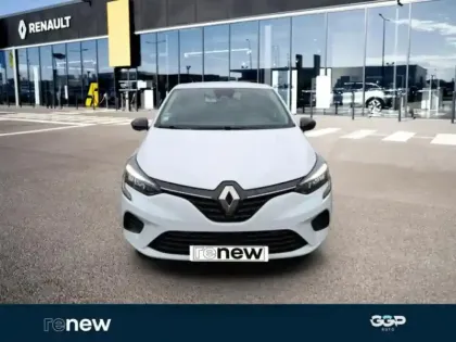 Photo 1 Renault Clio  1.6 E-Tech hybride 145ch Equilibre