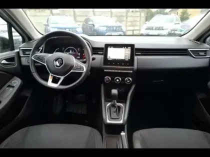 Photo 9 Renault Clio  1.6 E-Tech hybride 145ch Equilibre