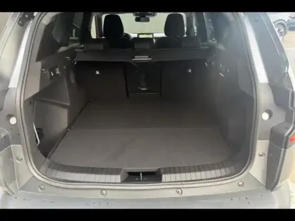 Photo 11 Dacia Bigster  1.8 hybrid 155ch Journey