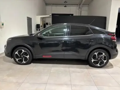 Photo 14 Citroën C4  BlueHDi 110ch S&S Shine