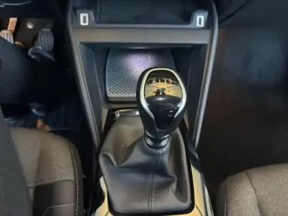 Photo 9 Citroën C4  BlueHDi 110ch S&S Shine