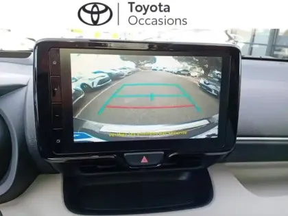 Photo 13 Toyota Yaris  116h Iconic 5p MY22