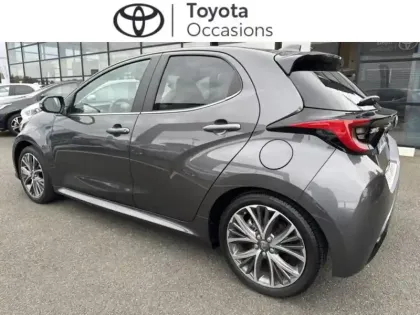 Photo 1 Toyota Yaris  116h Iconic 5p MY22