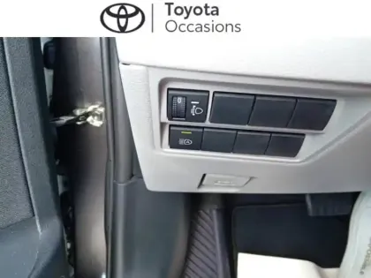 Photo 6 Toyota Yaris  116h Iconic 5p MY22