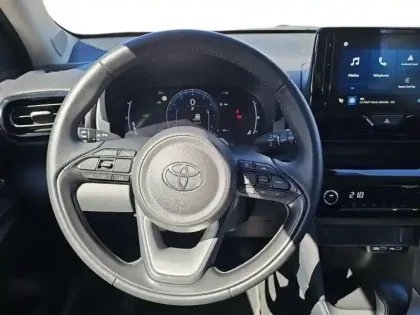 Photo 9 Toyota Yaris  Cross 116h Dynamic MC24