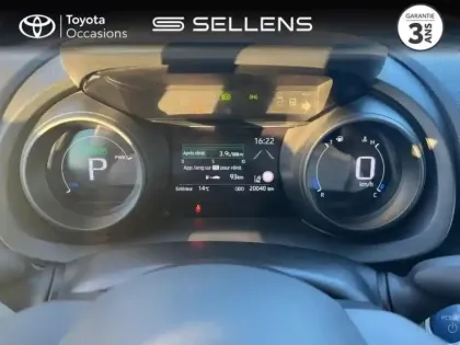 Photo 13 Toyota Yaris  Cross 116h Dynamic MY22