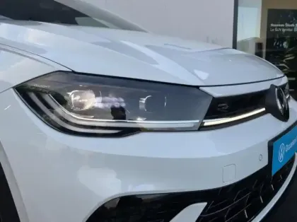 Photo 6 Volkswagen Polo  1.0 TSI 95ch R-Line