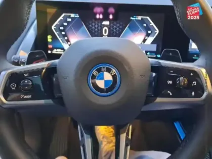 Photo 11 BMW X3  xDrive30e 299ch M Sport