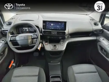 Photo 7 Toyota Proace  CITY Verso Medium Electric 50kWh Dynamic MC24