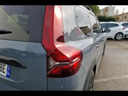 Photo 13 Dacia Jogger  1.0 ECO-G 100ch Extreme+ 7 places