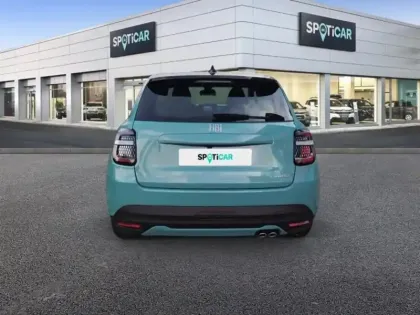 Photo 4 Fiat 600  1.2 Hybrid 136ch DCT6