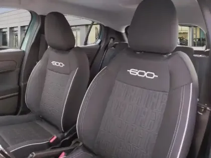 Photo 8 Fiat 600  1.2 Hybrid 136ch DCT6