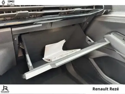 Photo 14 Renault Rafale  1.2 E-Tech full hybrid 200ch Techno