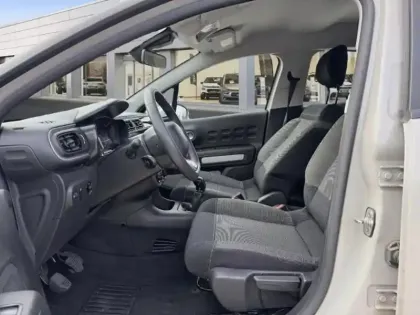 Photo 9 Citroën C3  1.2 PureTech 83ch S&S YOU!